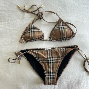 Burberry bikini